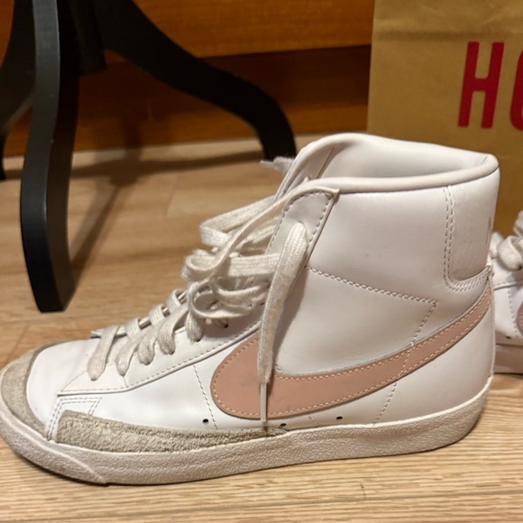Nike White and Pink Leather High-Top Sneakers - Picture 13 of 14